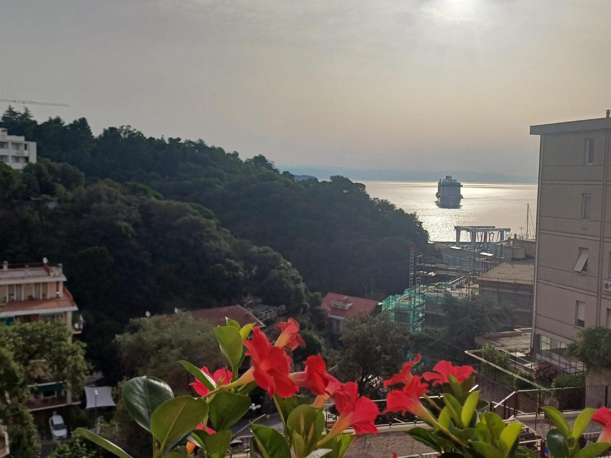 B&B Casa Scotto Savona Bagian luar foto
